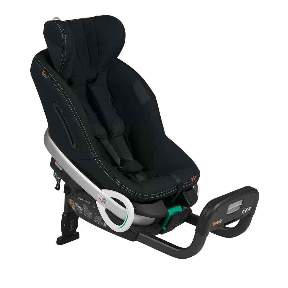 BeSafe® Столче за кола Stretch B - цвят Black Car Interior