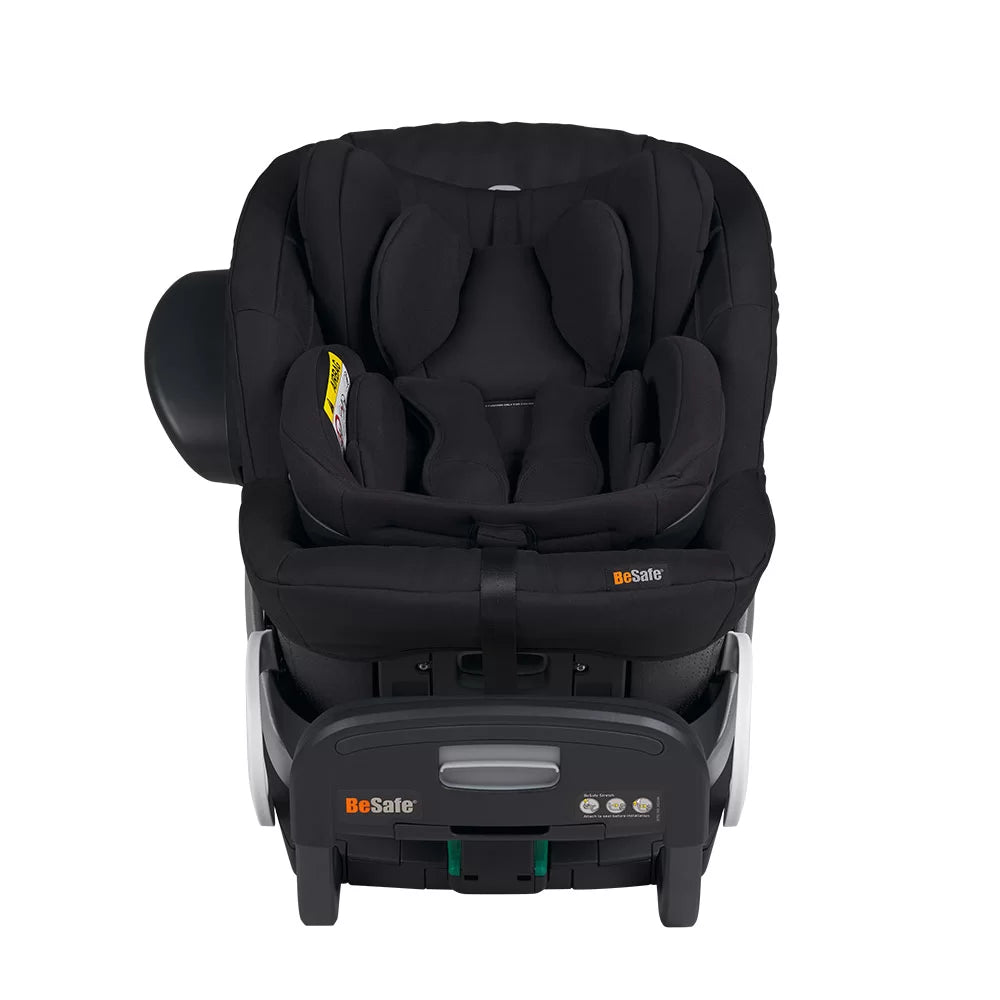 BeSafe® Столче за кола Stretch B - цвят Black Cap