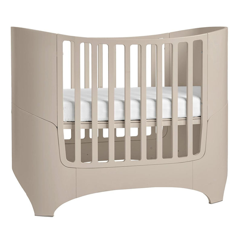 Leander® Classic™ Легло 0 - 7 г. - цвят Cappuccino