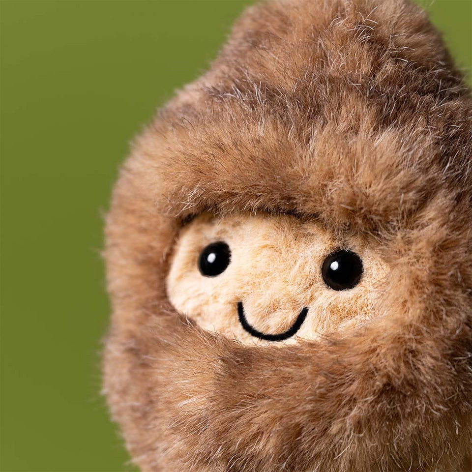 Jellycat® Amuseables Фъстъчето Yeti