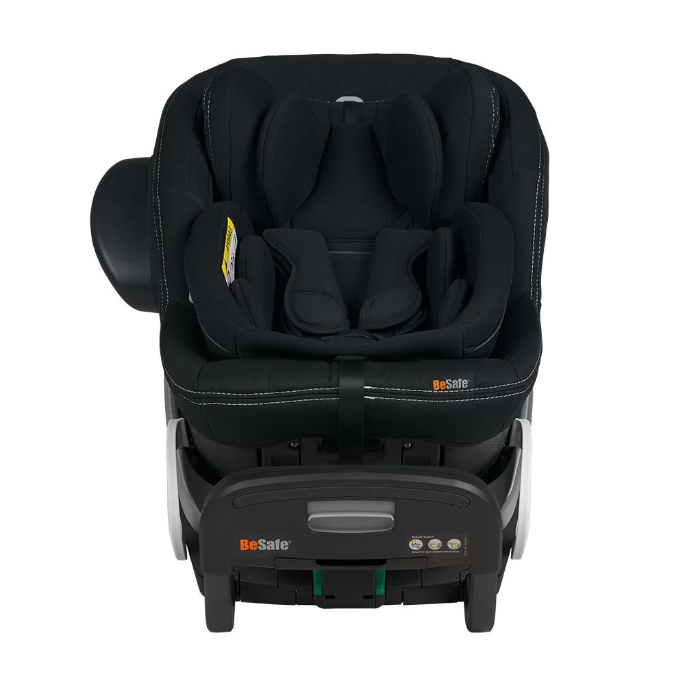 BeSafe® Столче за кола Stretch B - цвят Black Car Interior