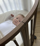 Stokke® Sleepi™ Мини Легло V3 - цвят Warm Brown