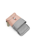 Stokke® JetKids™ Раничка за пътуване - цвят Coral Pink