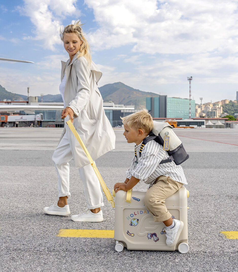 Stokke® JetKids™ Раничка за пътуване - цвят Moonglow White