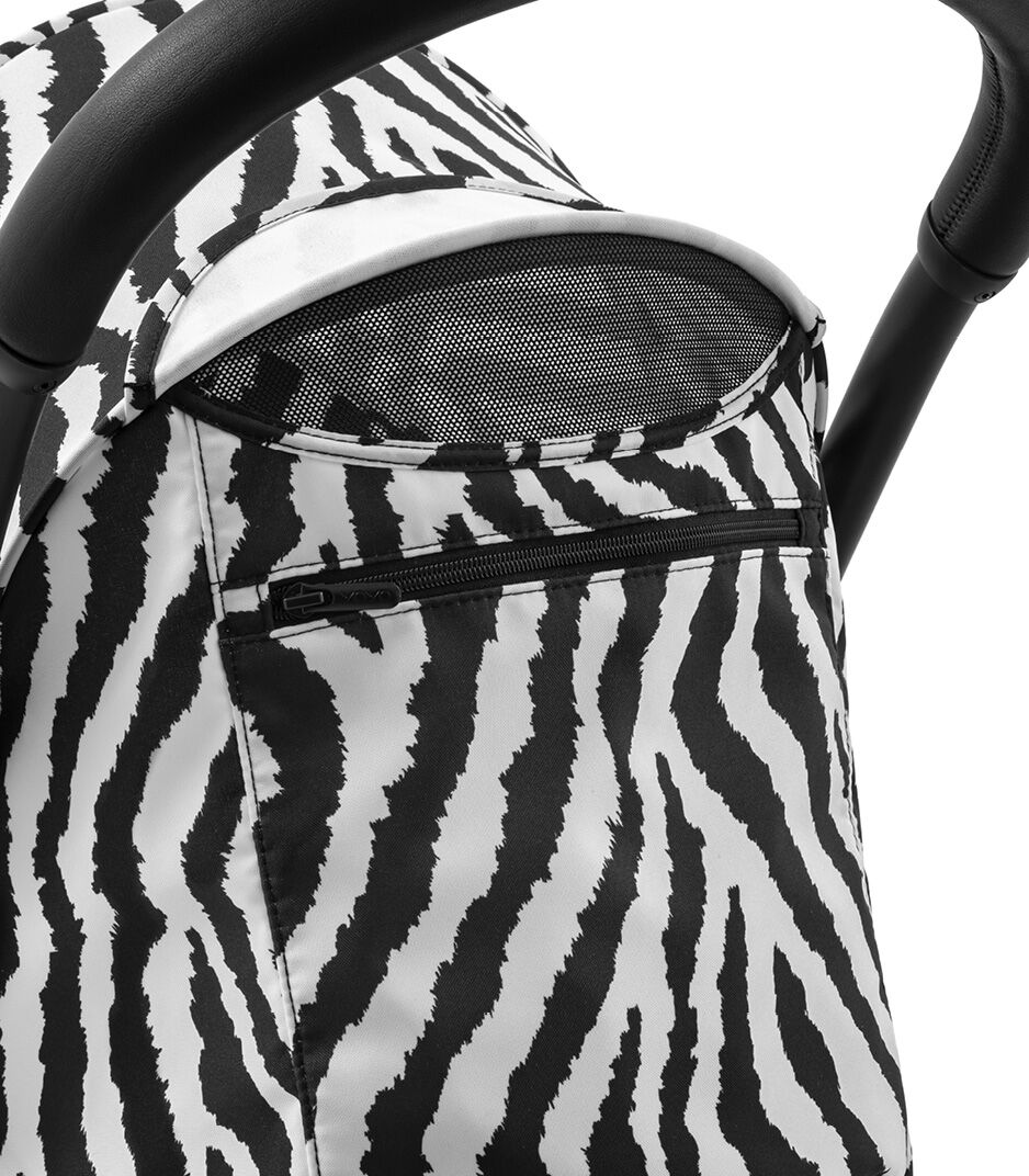 Stokke® YOYO³ Количка от 6 месеца, Черно шаси - Zebra