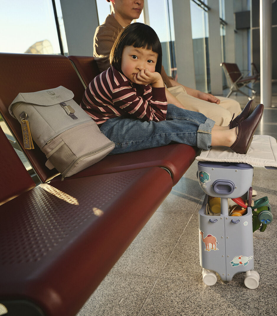 Stokke® JetKids™ Раничка за пътуване - цвят Arctic Blue