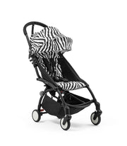 Stokke® YOYO³ Количка от 6 месеца, Черно шаси - Zebra