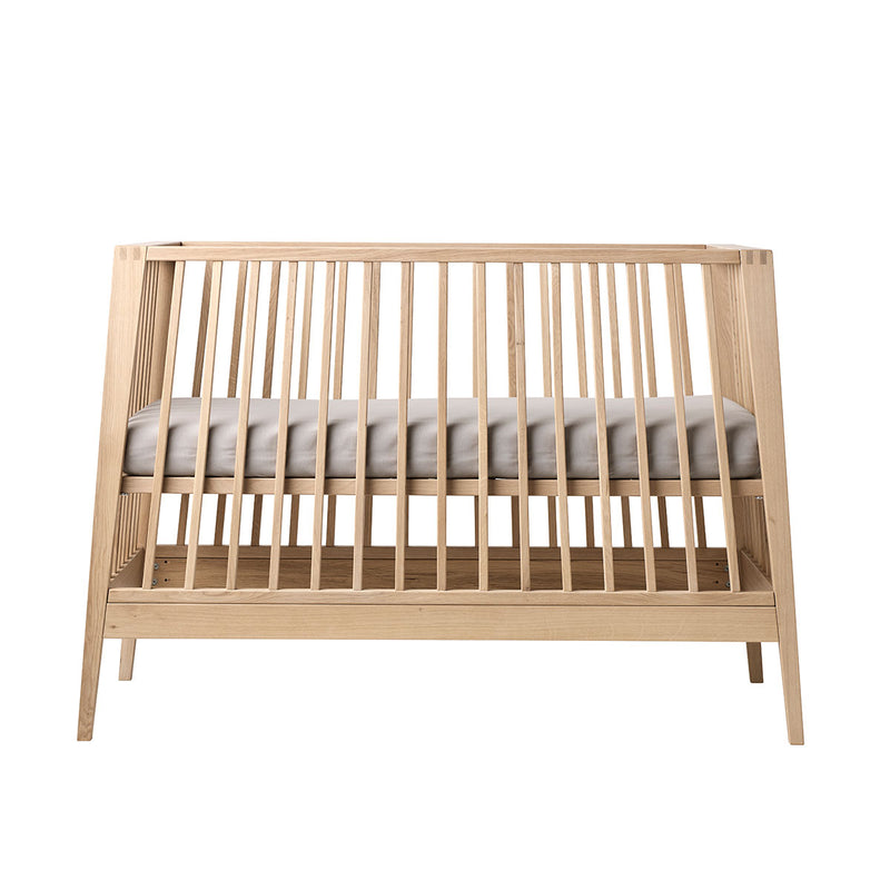 Leander® Linea™ Легло 0 - 3 г. - Дъб