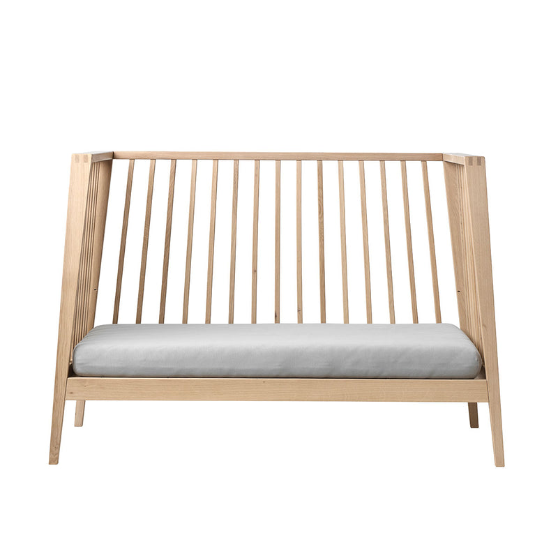 Leander® Linea™ Легло 0 - 3 г. - Дъб
