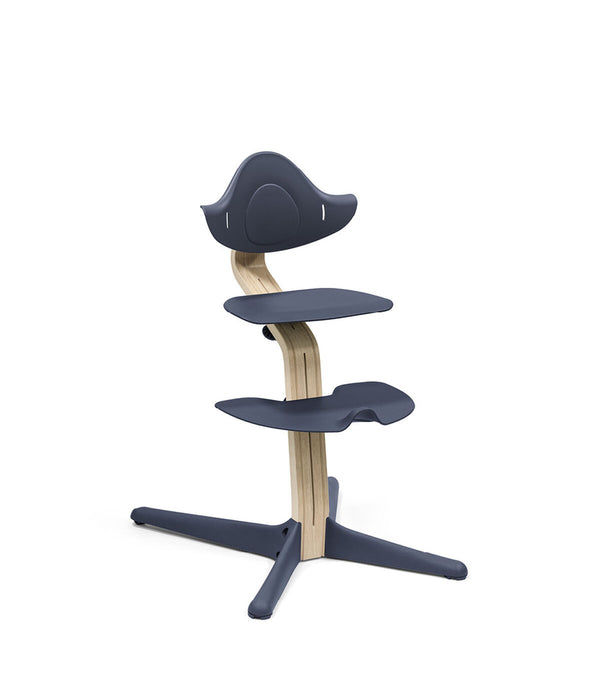 Stokke® Nomi® Стол - цвят Natural Navy + ПОДАРЪК  Приставка 6+